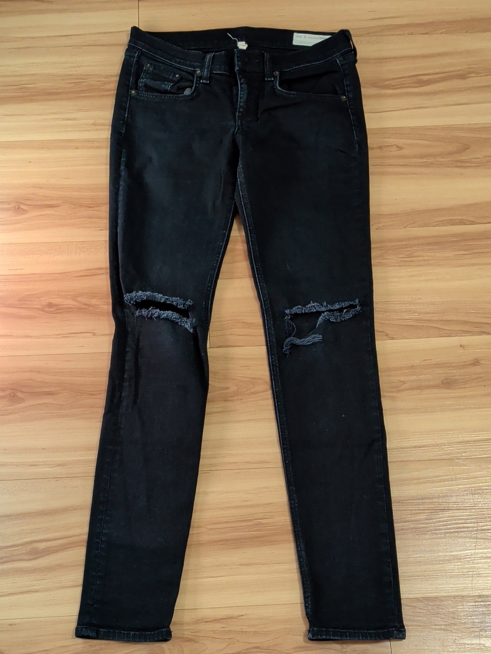 Women's Black Distressed Rag And Bone Skinny Jeans